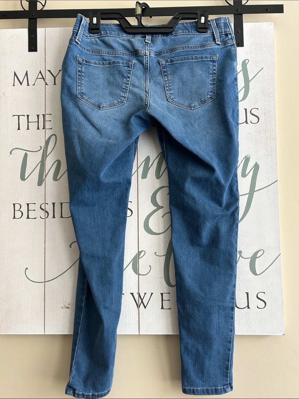 Isabel Maternity by Ingrid & Isabel jeans and jeggings bundle, size 6/28R - Picture 10 of 16